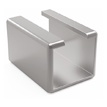 Konmetsan Alüminyum profil sistemleri ile uyumlu 16x22 Bilezik alüminyum aksesuar, 16x22 kesitli alüminyum profillerin bağlantı noktalarında destekleme, sabitleme ve estetik bütünlük sağlamak amacıyla kullanılan tamamlayıcı bir profil elemanıdır. Profil sistemlerinde montaj sırasında dengeli hizalama sağlar ve bağlantı noktalarının daha sağlam hale gelmesine yardımcı olur. Dağ Group Alüminyum tarafından Türkiye alüminyum sektörüne tedarik edilen bu bilezik modeli, vitrin sistemleri, dekoratif profil uygulamaları, stand sistemleri ve hafif alüminyum konstrüksiyon projelerinde güvenilir ve dayanıklı bir aksesuar olarak kullanılmaktadır.